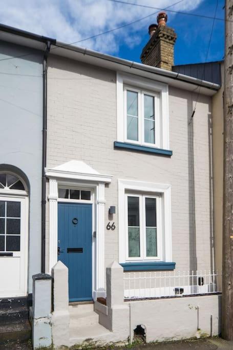 Captain'S Cottage - Central West Cowes - Spacious, Entire 1-Bed Home Kültér fotó