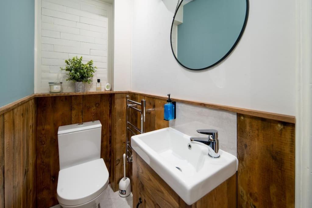 Captain'S Cottage - Central West Cowes - Spacious, Entire 1-Bed Home Kültér fotó